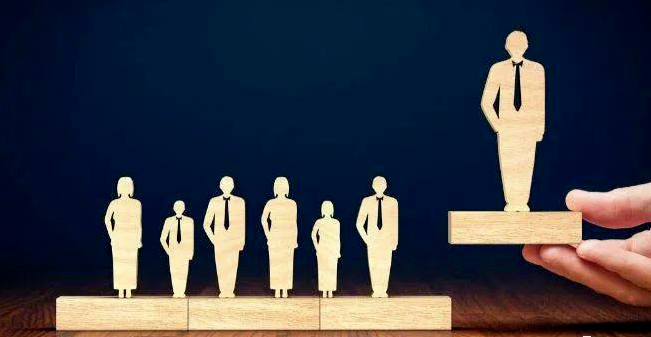 中信银行迎新行长，建设银行高管调整